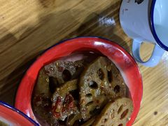 -老三样·美食研究中心(世贸路店)