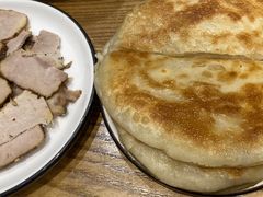 -李连贵酒家熏肉大饼(昆明街店)