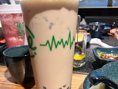 -湊湊火锅·茶憩(南京东路悦荟店)