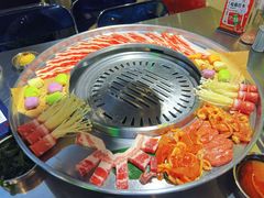 -哈哈碳都·牛肋条无限自助烤肉(宝龙店)