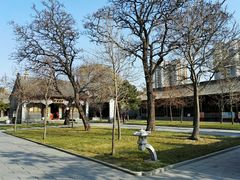 景点-护国法轮寺
