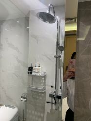 -香港倾城国际·美容美体中心