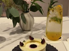 樱桃意式鲜奶酪-潮一不贰·法式甜品·生日蛋糕·西式简餐(外滩店)