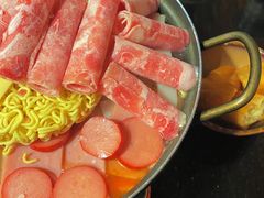 肥牛部队锅-炙韩料理·部队锅专门店