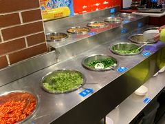 自助调料区-让签签飞小郡肝串串香(春熙路形象店)