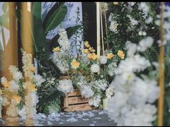 -臻爱婚礼嫁衣美妆