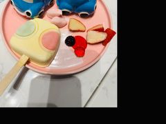 -水桶王国主题餐厅·聚会·生日派对·亲子活动·家庭套餐(亚龙湾希尔顿店)