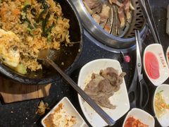 -木槿花韩式炭烤·熟成肉工坊(孙文东路店)