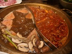 -小天鹅火锅·一线江景洪鼎旗舰店(洪崖洞店)