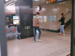 -常熟路(地铁站)