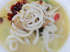 -一家人剪刀面(海伦国际店)