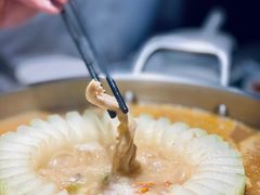 -禄婶鸡煲·打边炉
