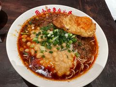 -周小波重庆小面·重庆名小吃(邹容路店)
