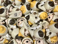 -泡泡玛特POPMART(国金街店)