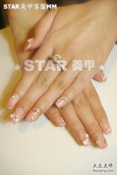 4522015_b-STAR美甲店