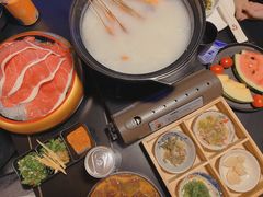 -牛牛和牛海鲜粥底火锅(长虹国际城店)