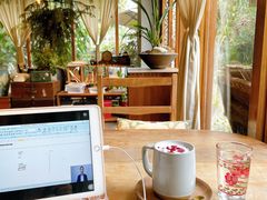 靠窗位-时光花园(白鹭洲店)