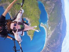 -费特希耶滑翔伞