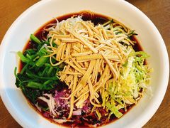 -赶海部落海鲜城(海阳路店)