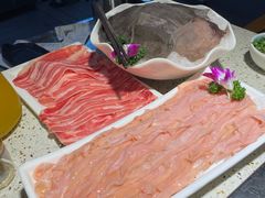 -二荆条·蜀鲜汇城市森林火锅