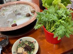 -香满锅老北京羊蝎子火锅·家常菜(新街口店)