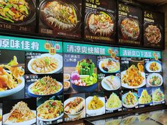 -老渔翁炖鱼坊(黄海西路东山店)