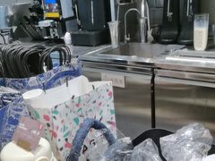 -霸王茶姬(上海静安大悦城店)