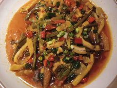 -小三峡食府(西五路店)