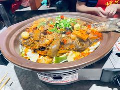 -鸣记脆皮烤鱼·海鲜烤鱼(马栏店)