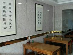 -满堂福素食馆(长阳路店)