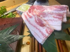 -铭牛烧肉·和牛海鲜自助(高新月牙湖店)