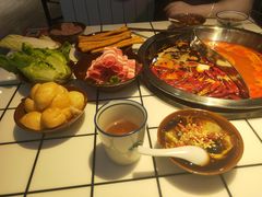 -巴隆门重庆老火锅(太湖路店)