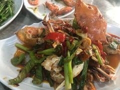 -亚龙湾8号(丁村万人海鲜广场店)