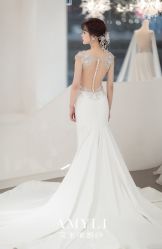 -艾米丽婚纱礼服