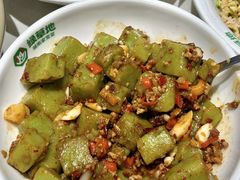 -绿草地·湘菜(7mall店)