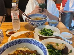 -沪西老弄堂面馆(定西路店)