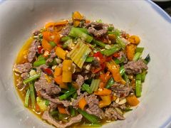 新二代小炒黄牛肉-老湖南民间菜·牛肉十八炒(花都店)