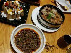 -峨嵋小镇·川菜(勒泰中心店)