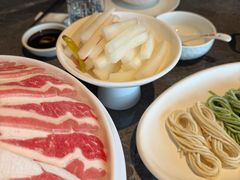 -德天肥牛海鲜火锅(城西银泰店)