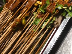 -钢管厂五区小郡肝串串香(蜀都万达店)