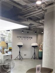 -变画·发型STUDIO