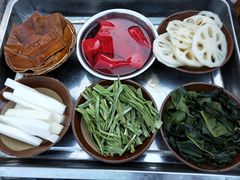 -周幺妹重庆老火锅(银泰城总店)