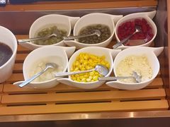 -牛YO寿喜烧·铁板烧和牛火锅自助(市府恒隆店)
