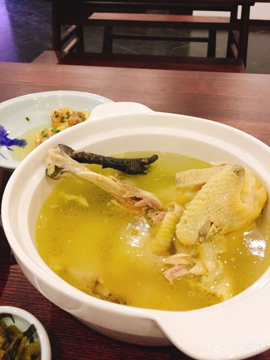 清炖土鸡(半只)