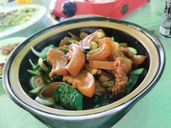 -墨脱石锅椰子鸡•香草鸭•东山羊(大东海店)