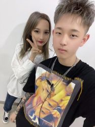 -霖昊美容美发