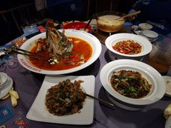 -坛宗剁椒鱼头(河西王府井店)