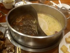 -亿诣蝎府炸酱面羊蝎子火锅(酷车小镇店)