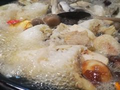 -菌之家·专业纯野生菌火锅·特色炒菌