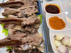 -三江源美食城